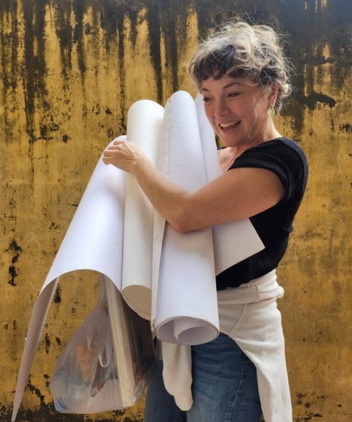 El animal que aprendió a quedarse quieto reunió una serie de pinturas que Débora Pierpaoli. Foto: redes sociales.