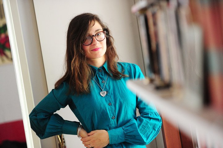 La poeta, ensayista y narradora Valeria Tentoni. Foto: Juan Manuel Foglia.