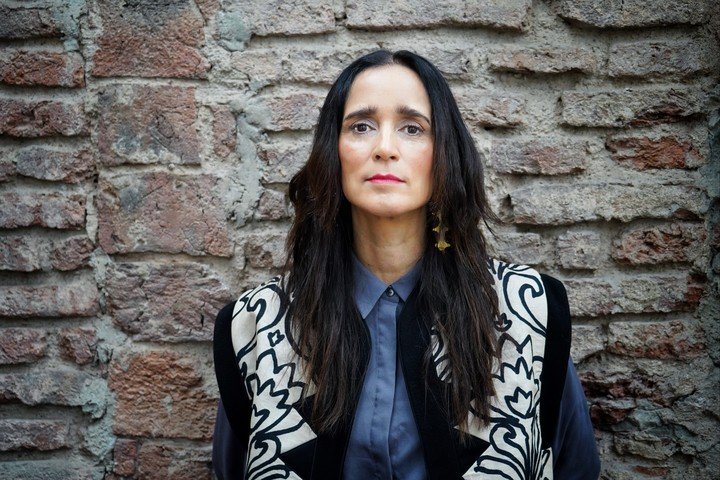 Julieta Venegas se presenta en la FED y en la Biblioteca Nacional con su libro "Norteña". Foto: Ariel Grinberg