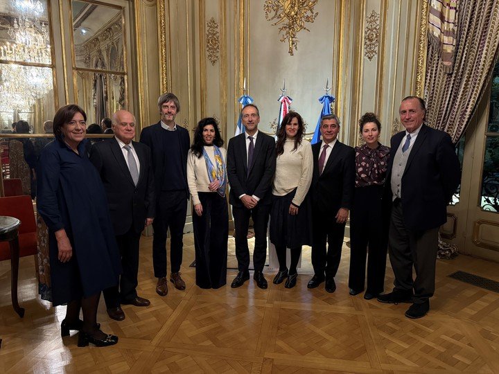 La Autobiografía de Victoria Ocampo fue presentada en la Embajada de Francia por Editorial Sur, la Asociación Amigos de Villa Ocampo y el Institut français d´Argentine. Foto: Selena Ferreira, gentileza.