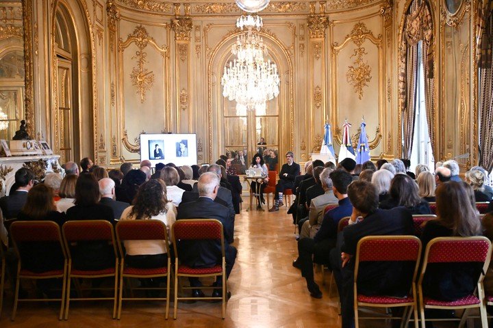 La Autobiografía de Victoria Ocampo fue presentada en la Embajada de Francia por Editorial Sur, la Asociación Amigos de Villa Ocampo y el Institut français d´Argentine. Foto: Selena Ferreira, gentileza.