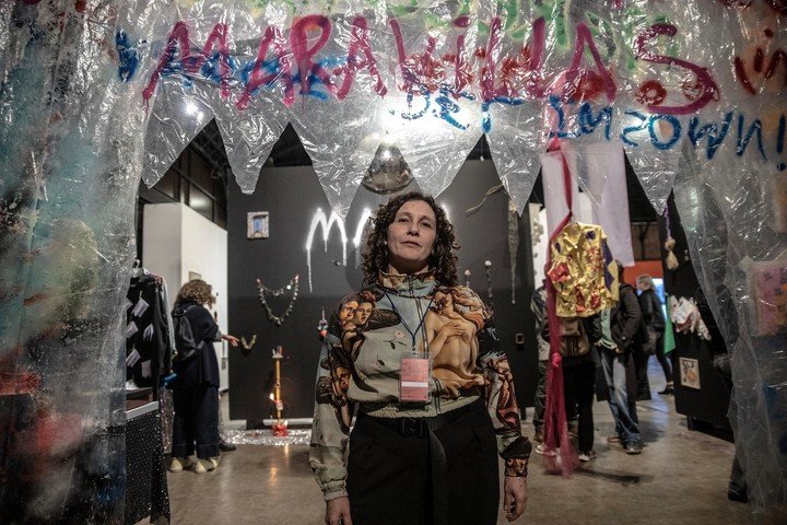 Inauguración de la MicroFeria de Arte de Rosario. Foto: Guillermo Turin Bootello, gentileza.