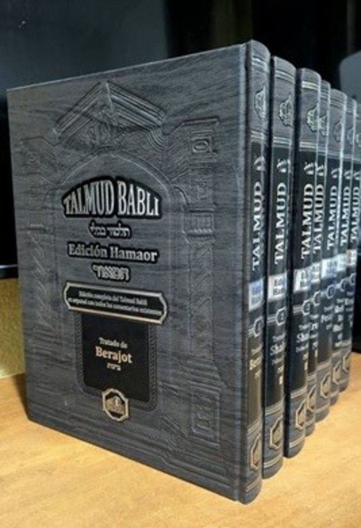 El Talmud Babilónico completo en español tras 14 años de trabajo, impulsado por el Instituto Hamaor y dirigido desde Jerusalén por el rabino Daniel Bitton. Foto: redes sociales.