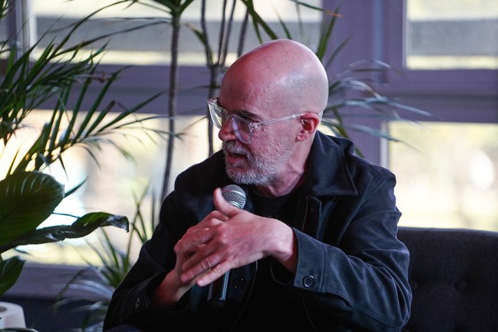 La charla Literatura y la oralidad una política escucha con Dani Zelko, Santiago Loza y Marie Gouric. Foto: Santi Garcia Díaz.