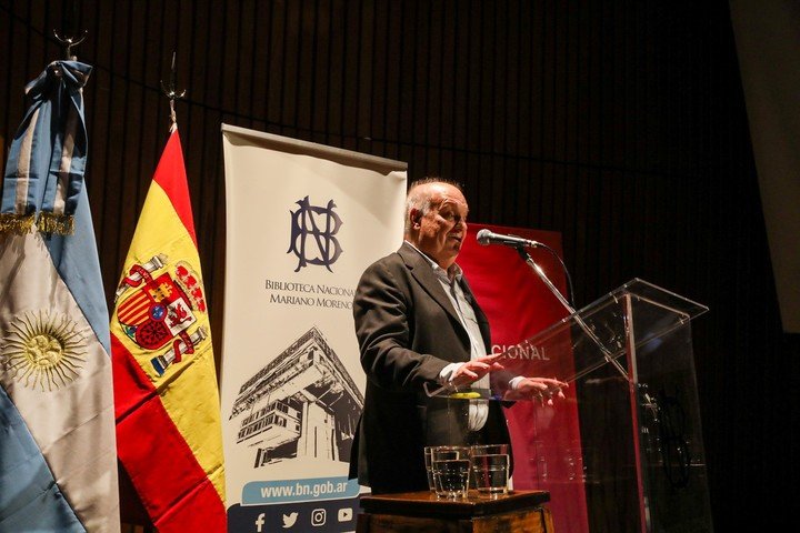 El ministro de Desarrollo Económico de la Ciudad, Hernán Lombardi, durante el lanzamiento de la edición 51 de la Feria Internacional del Libro de Buenos Aires. Foto: gentileza Fundación El Libro.