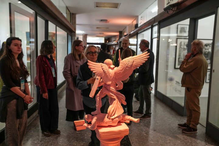 La Feria Affair se puede recorrer en las Galerías Larreta hasta el domingo. Foto: Constanza Niscovolos.