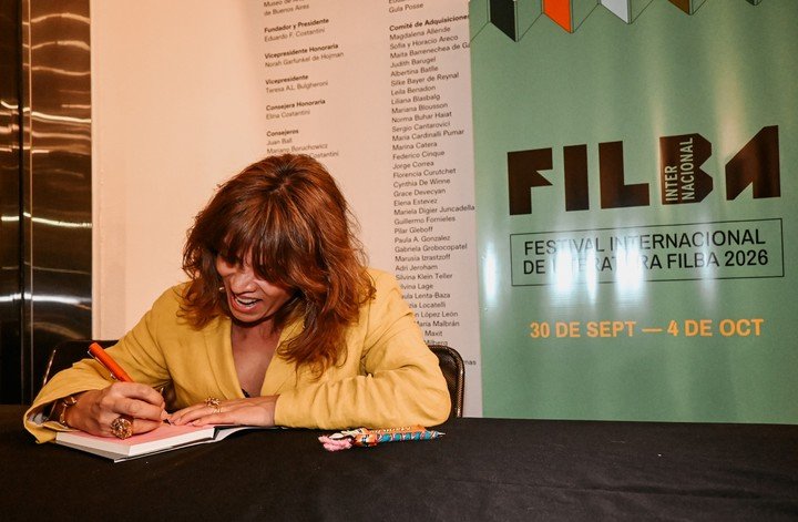 La escritora Camila Sosa Villada protagonizó una conversación a sala llena en el Filba, donde habló sobre su nueva novela. Foto: Jiniva Irazabal, gentileza.
