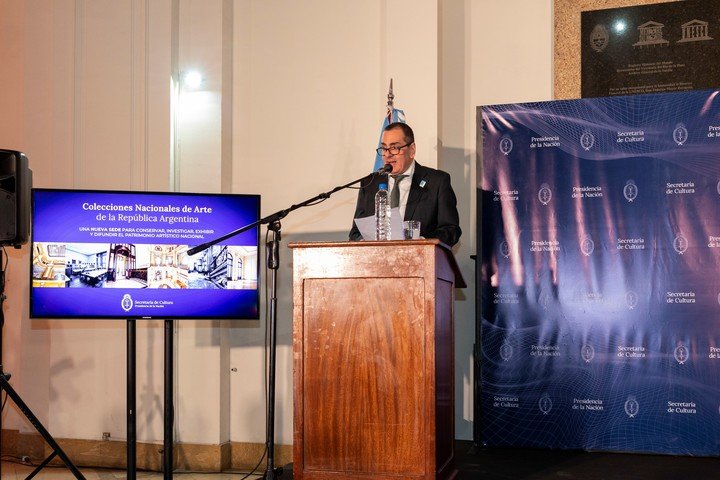 El secretario de Cultura de la Nación, Leonardo Cifelli, presentó hoy el proyecto para custodiar las Colecciones Nacionales de Arte. Foto: gentileza.