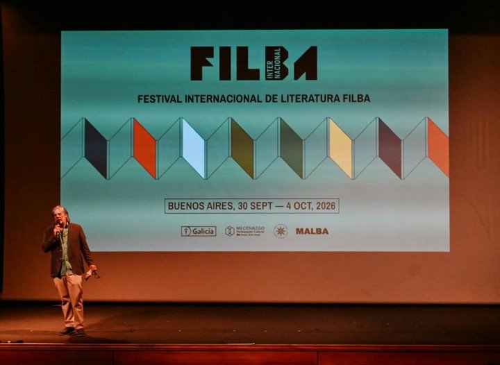 El presidente de la Fundación Filba, Pabo Braun, esta noche en el Malba inaugurando la 18.ª edición del Festival Internacional de Literatura de Buenos Aires (Filba). Foto: gentileza.